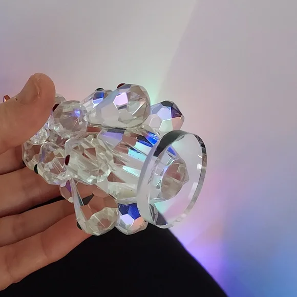 Vtg 4-3/8"  Clear Crystal Faceted  Christmas Tree - Picture 3 of 4